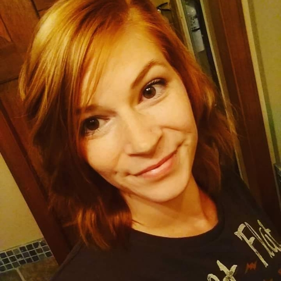 Meet your Posher, Amber - Picture 4 of 16